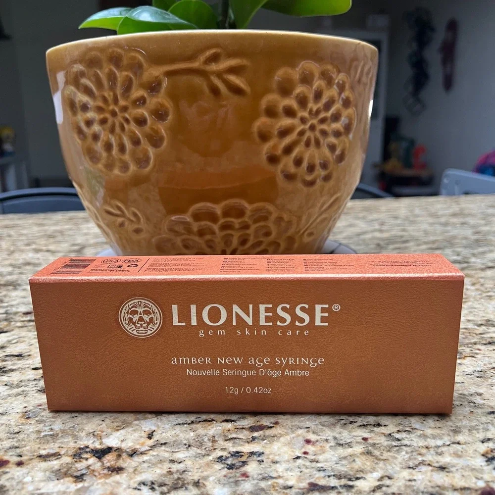 Lionesse Amber New Age Syringe Gem Skin Care Anti-Wrinkle Treatment 12g 0.42oz